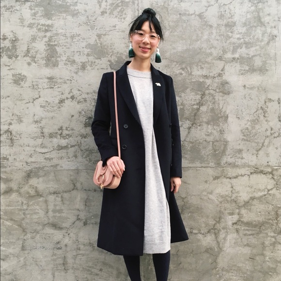 Thank you for shopping my closet! 😊 - Picture 7 of 8